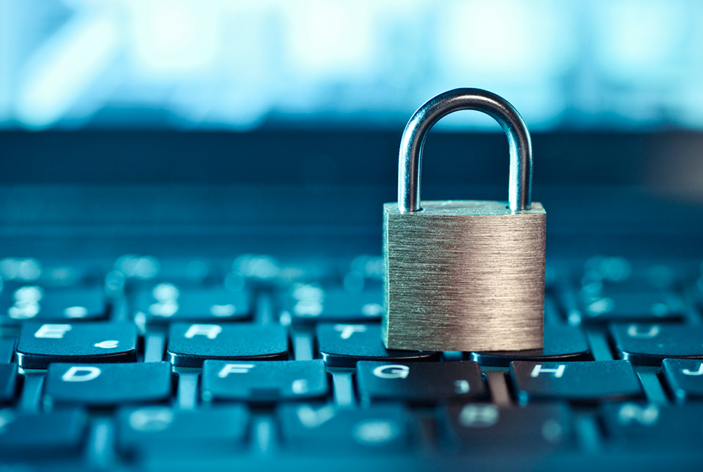 padlock on keyboard demonstrating computer security